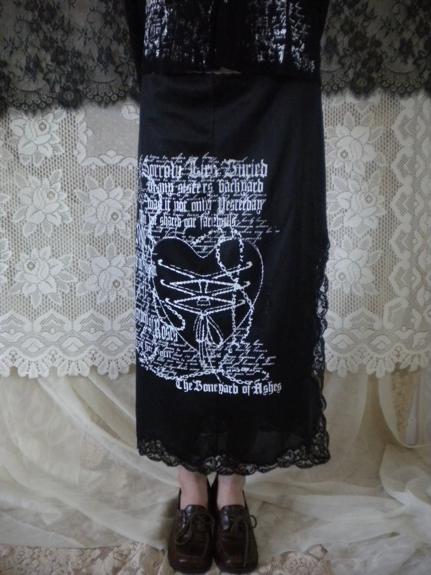 Boneyard Ashes Black Maxi Slip