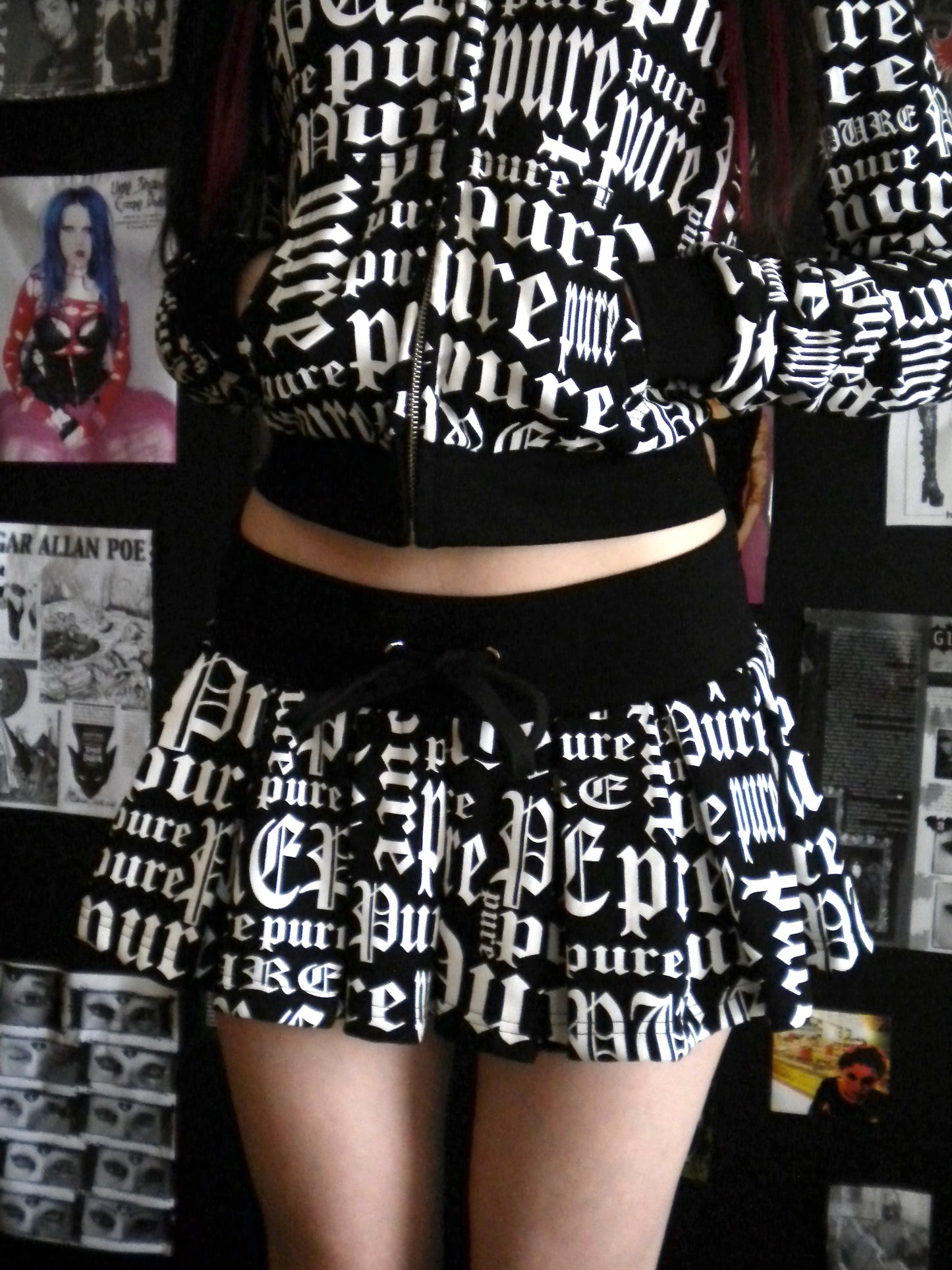 Pure Black Mini Flare Skirt