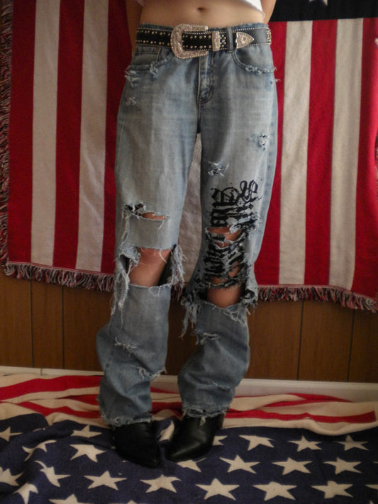 1/1 Summoned Awakening Ripped Distressed Jeans Size 31