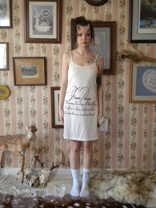 1/1 Fawn Prayer Creme Slip Small