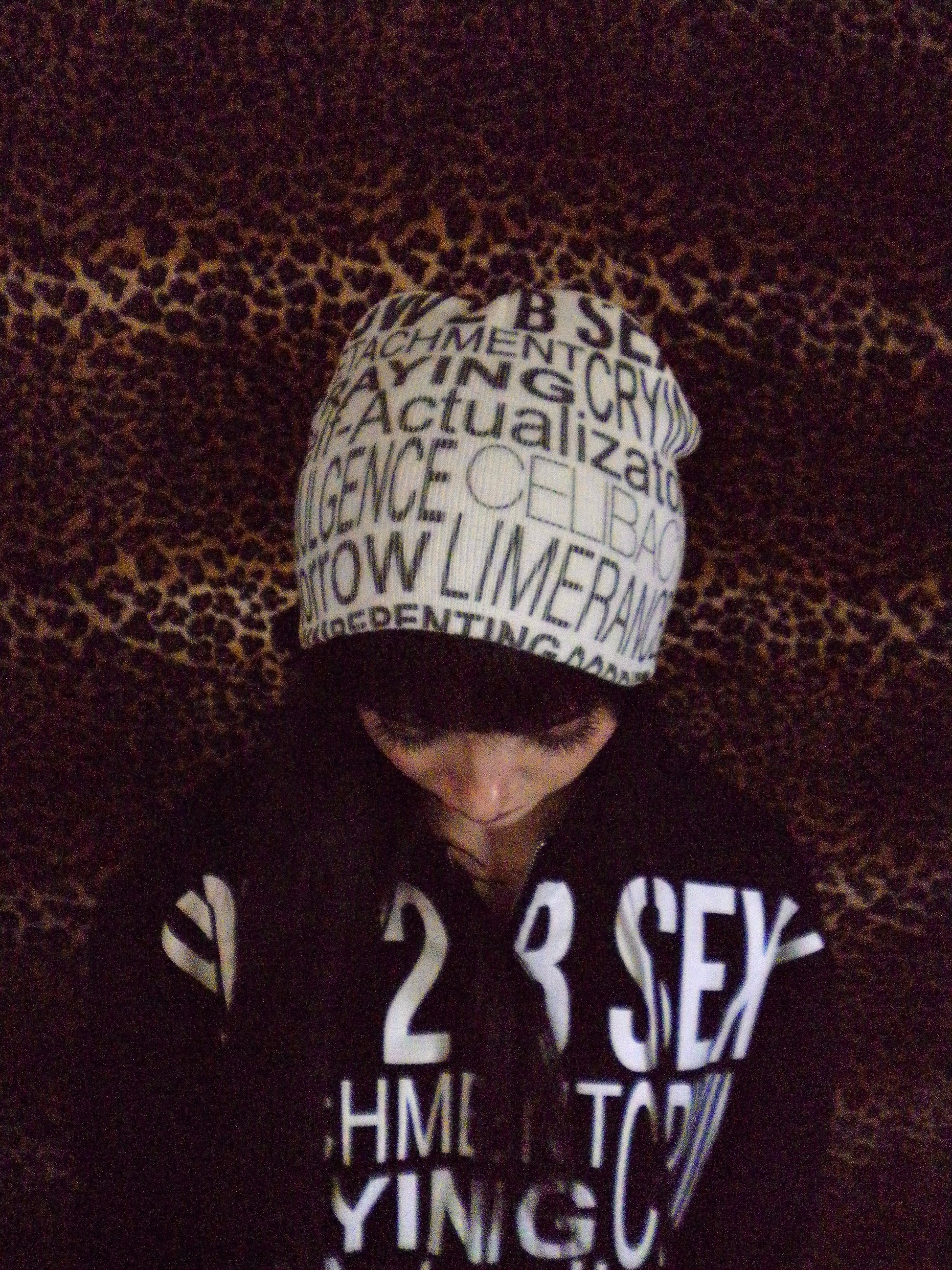 How 2 B Sexy White Beanie – Bodycitated