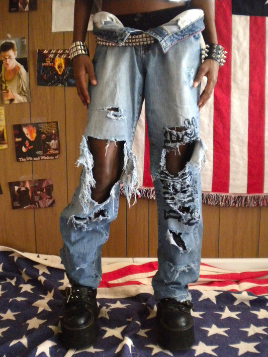 1/1 Summoned Awakening Ripped Distressed Jeans Size 30.5