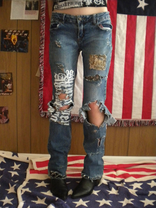 1/1 Summoned Awakening Distressed Jeans Size 30