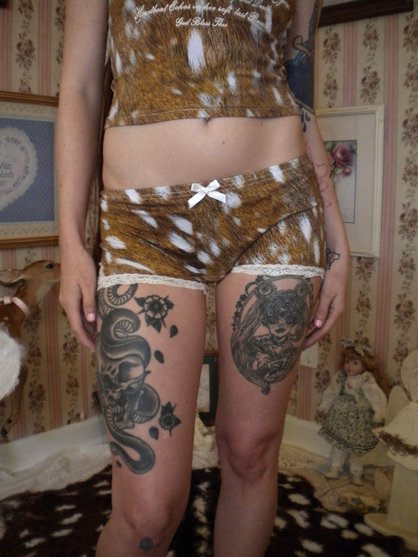 Fawn Prayer Lace Trim Shorts