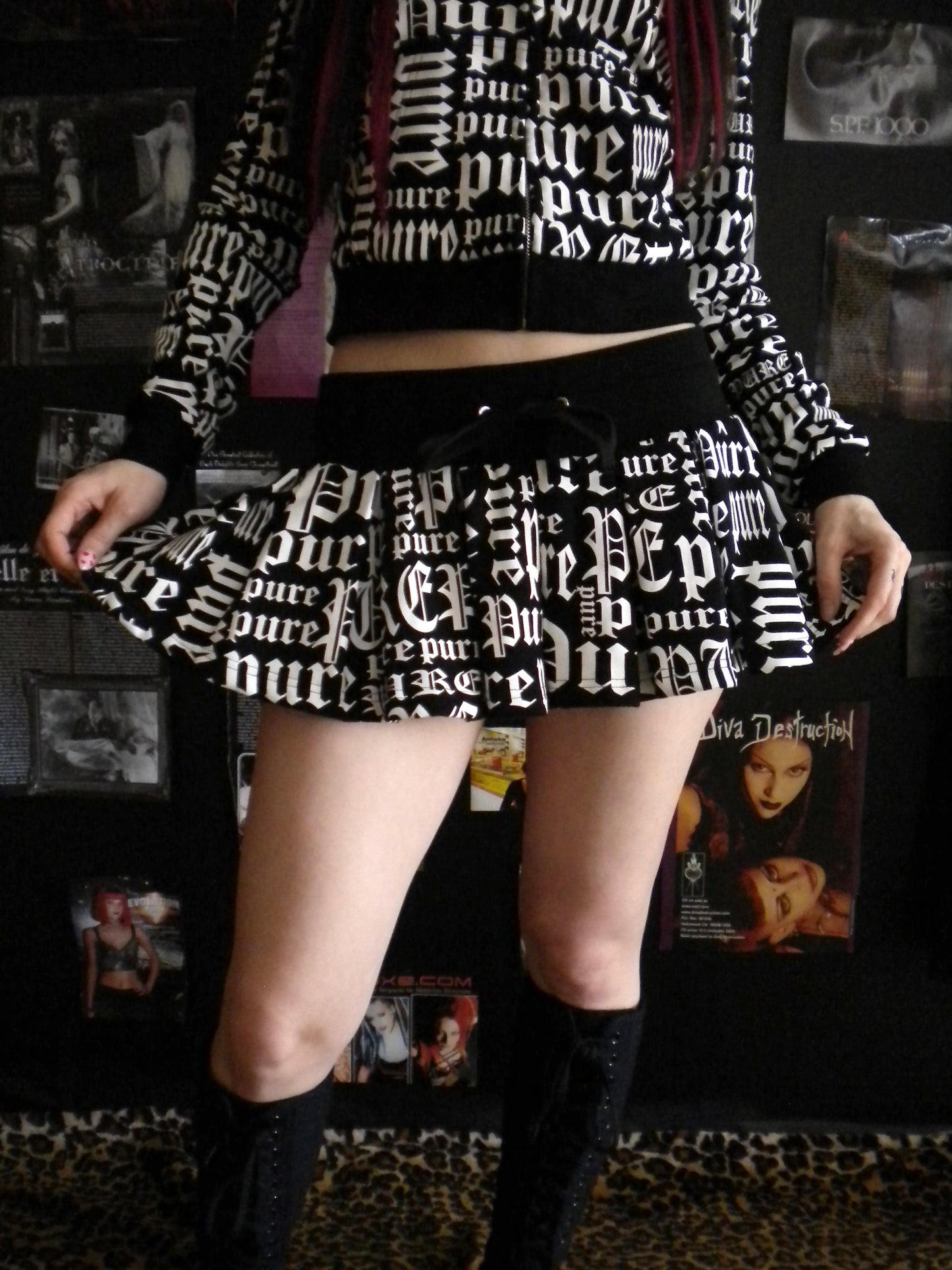 Pure Black Mini Flare Skirt