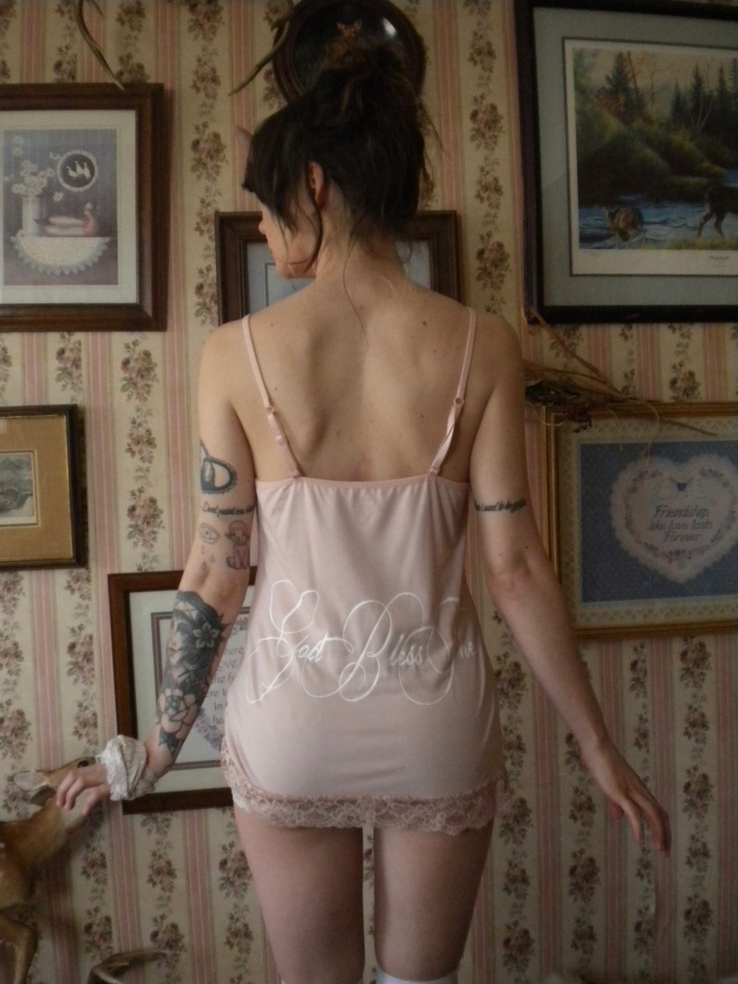 1/1 Fawn Prayer Pink Lace Trim Cami